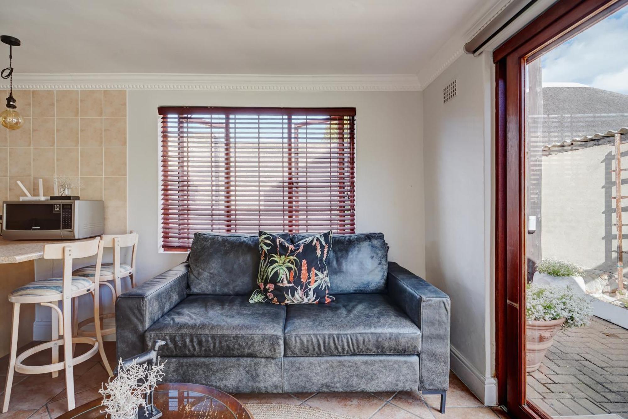 Beautiful Abalone Hotel Hermanus Bagian luar foto