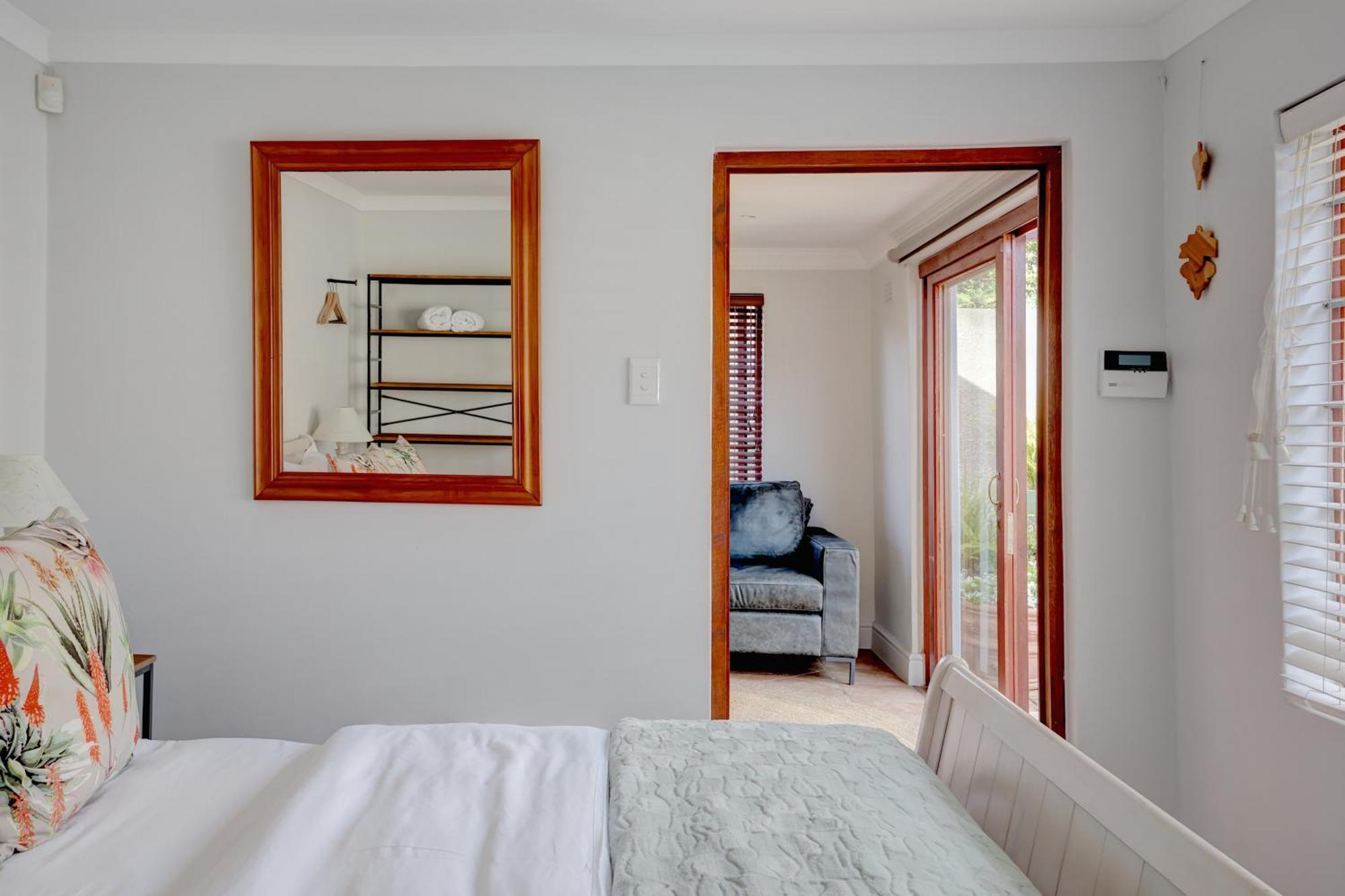 Beautiful Abalone Hotel Hermanus Bagian luar foto