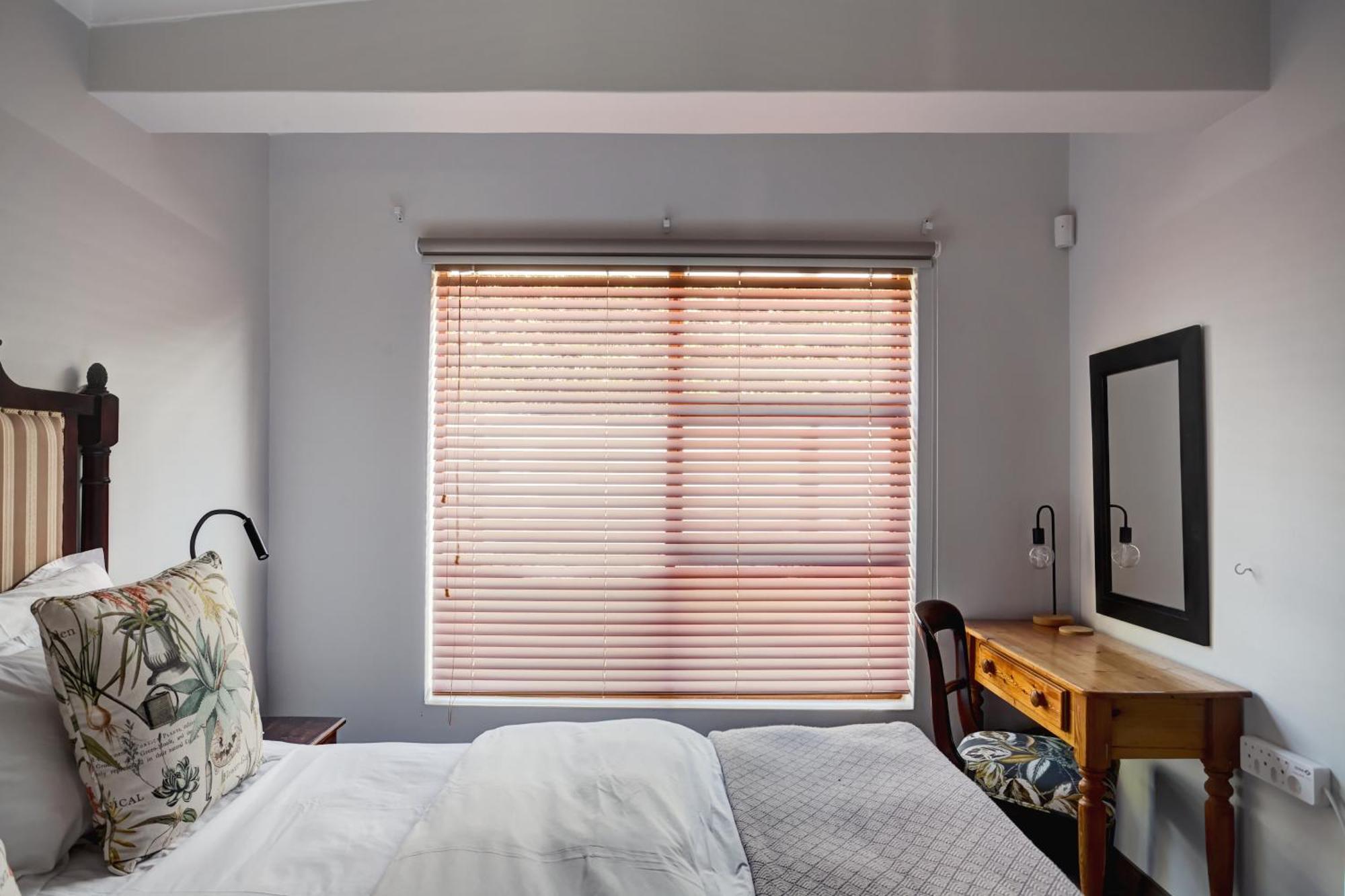 Beautiful Abalone Hotel Hermanus Bagian luar foto