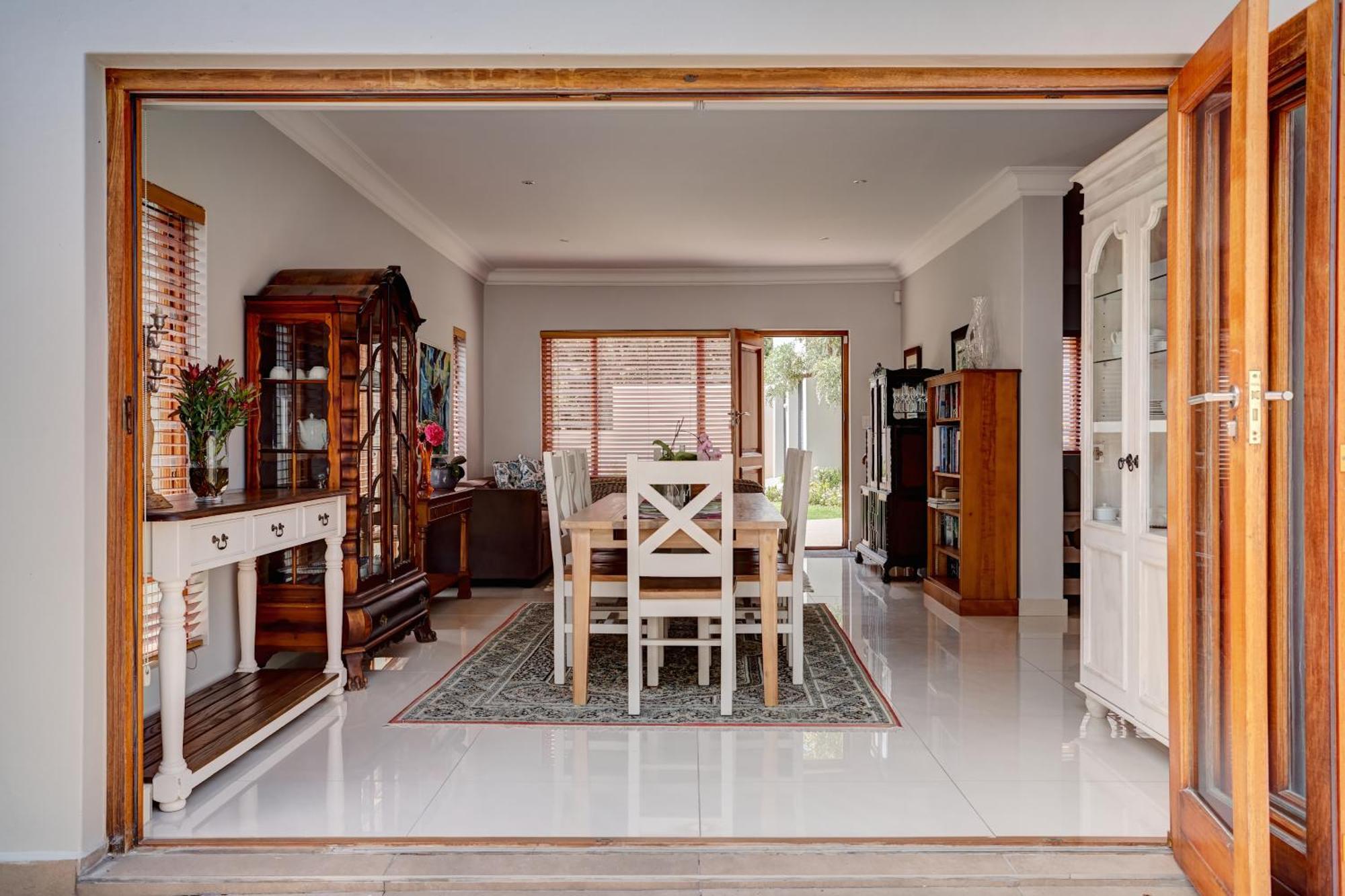 Beautiful Abalone Hotel Hermanus Bagian luar foto