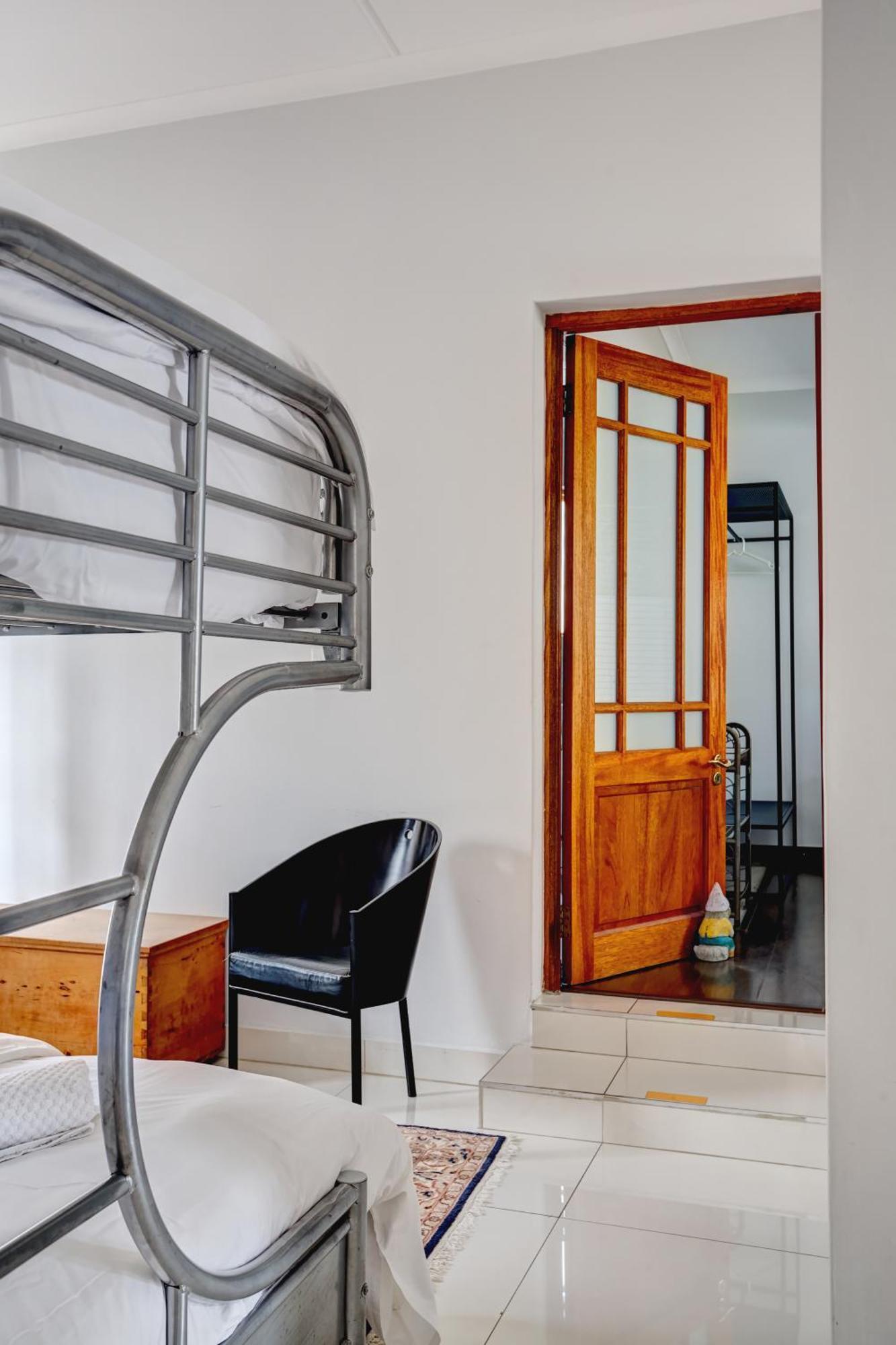 Beautiful Abalone Hotel Hermanus Bagian luar foto