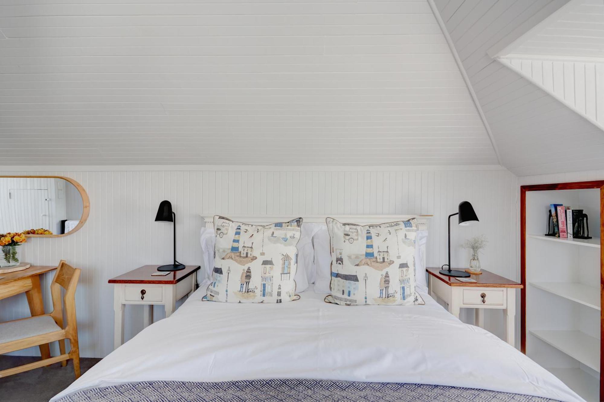 Beautiful Abalone Hotel Hermanus Bagian luar foto