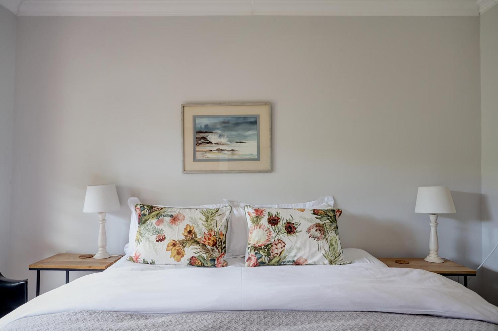 Beautiful Abalone Hotel Hermanus Bagian luar foto